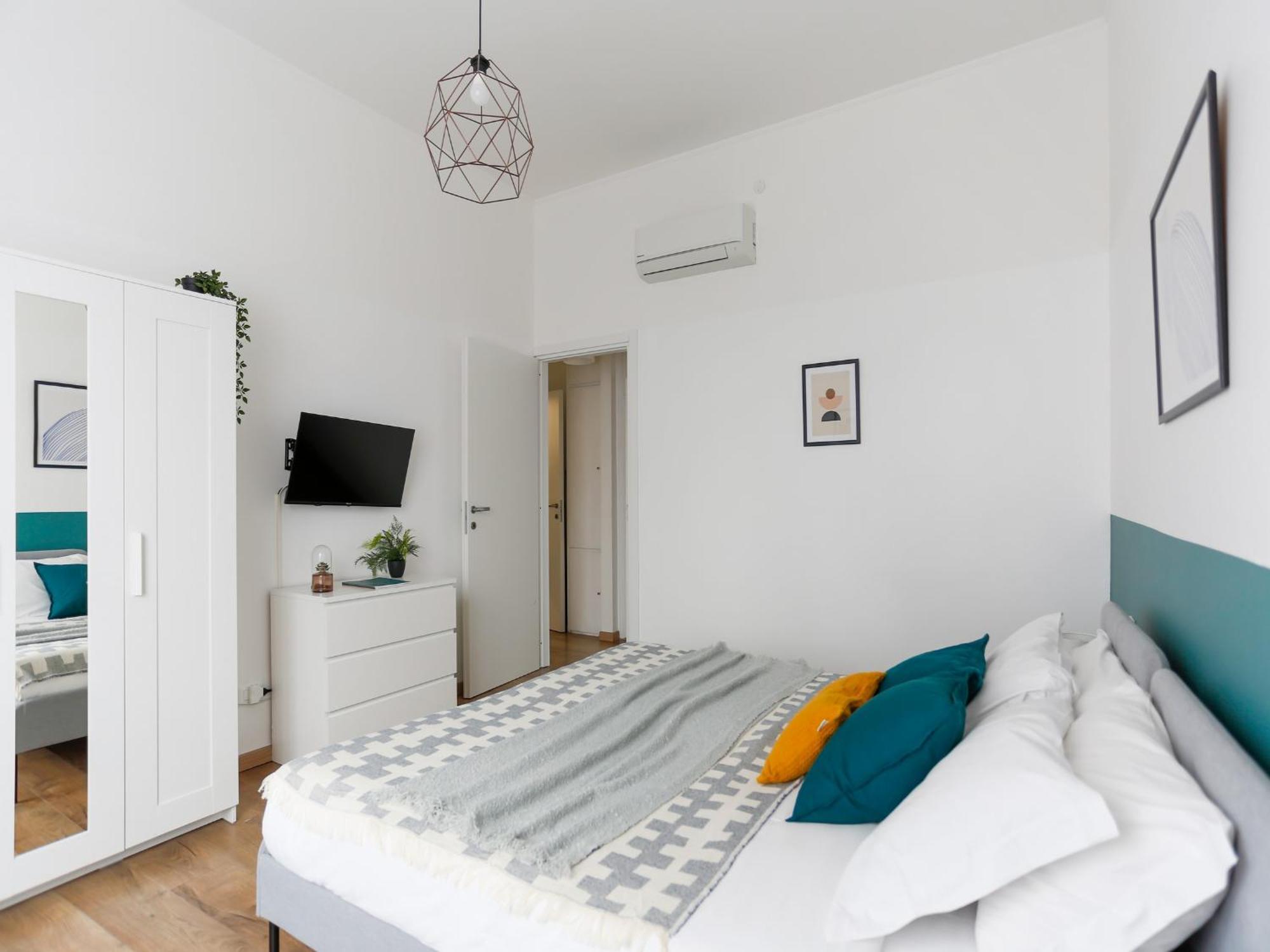 The Best Rent - Cozy Two-Bedroom Apartment Near Colonne S Lorenzo Mediolan Zewnętrze zdjęcie